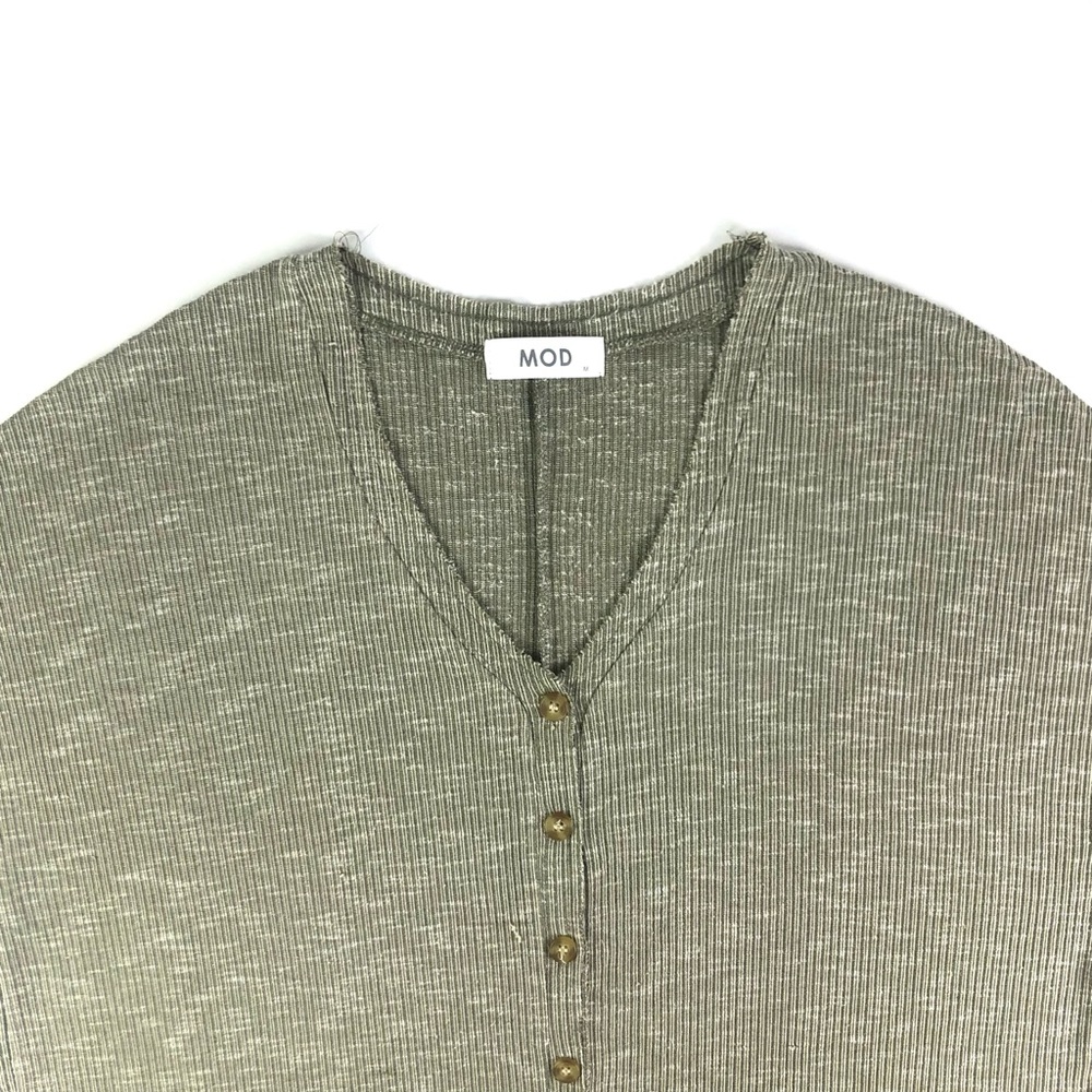 MOD Boutique Ribbed Front Tie Button Up Top - Picture 5 of 9